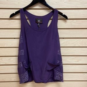 Heartloom women fashionable top Size Small